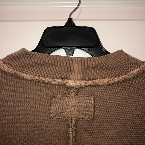 New Free People We The Free Dusted Coca Washed Brown Palm Springs Pullover sz L - Picture 11 of 12